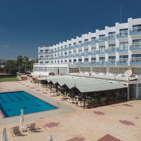 Polycarpia Hotel Pernera Exterior photo